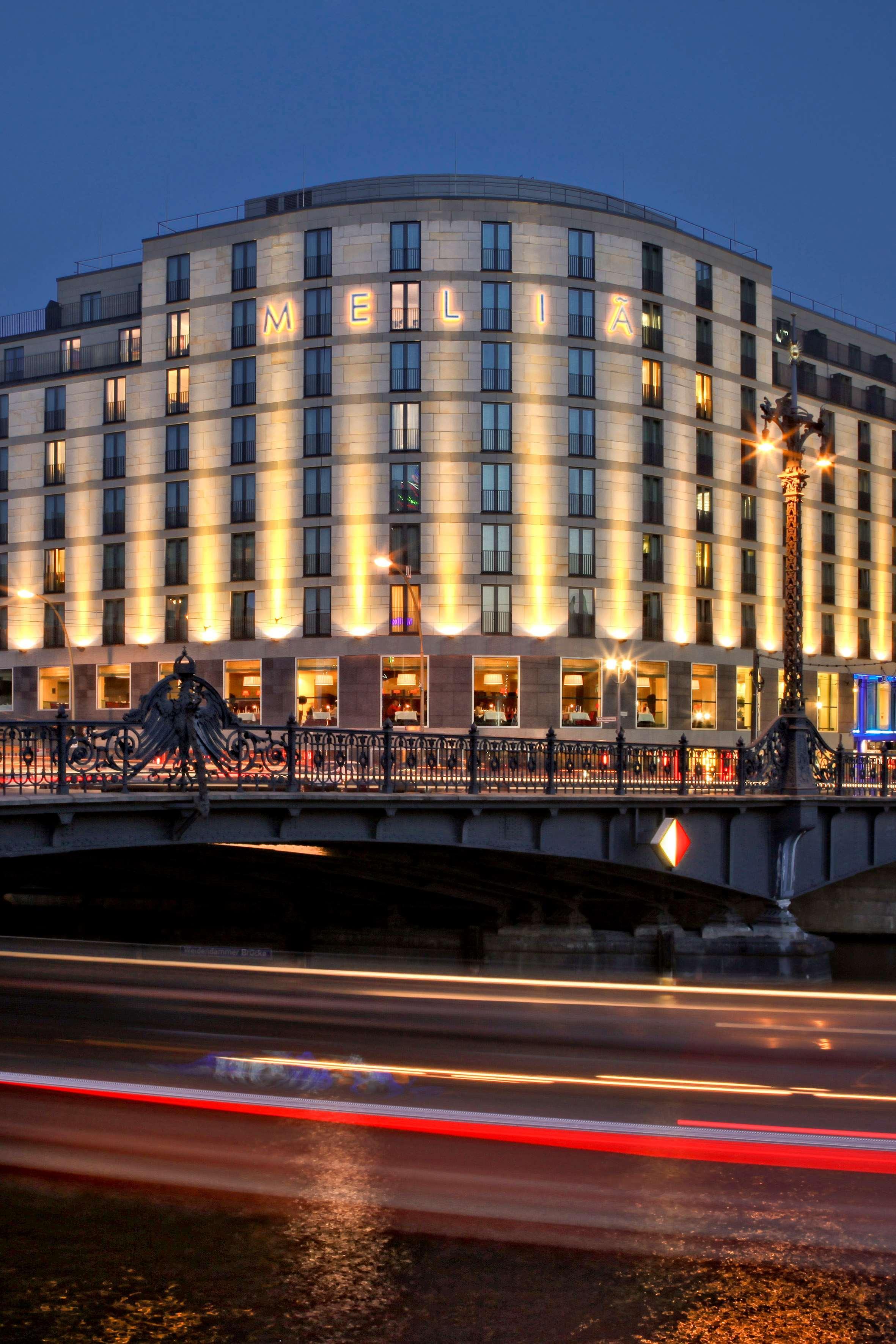 Hotel Meliá Berlino Esterno foto