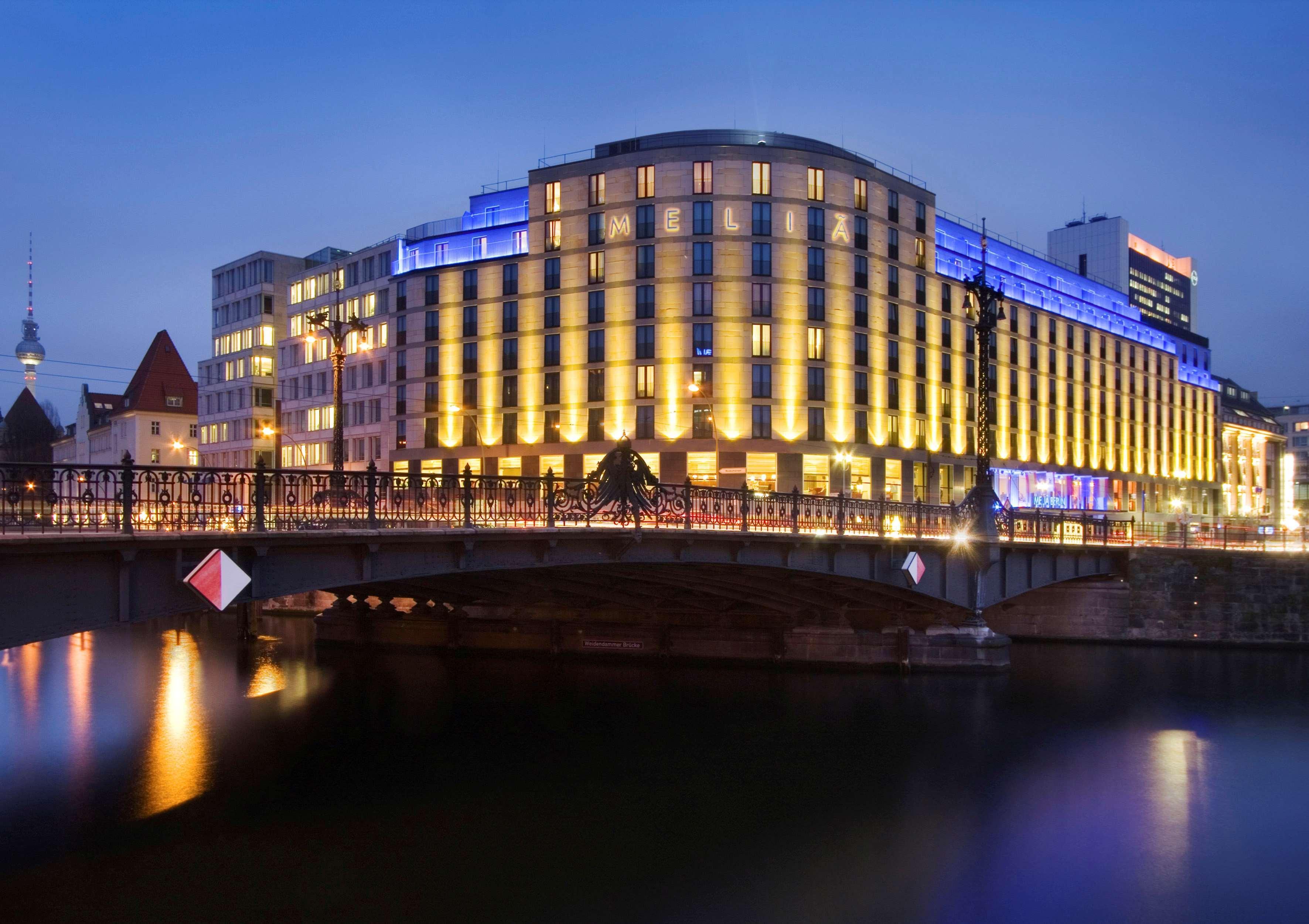Hotel Meliá Berlino Esterno foto