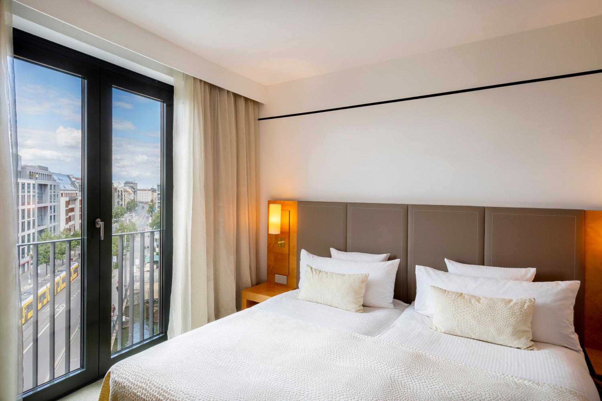Hotel Meliá Berlino Esterno foto