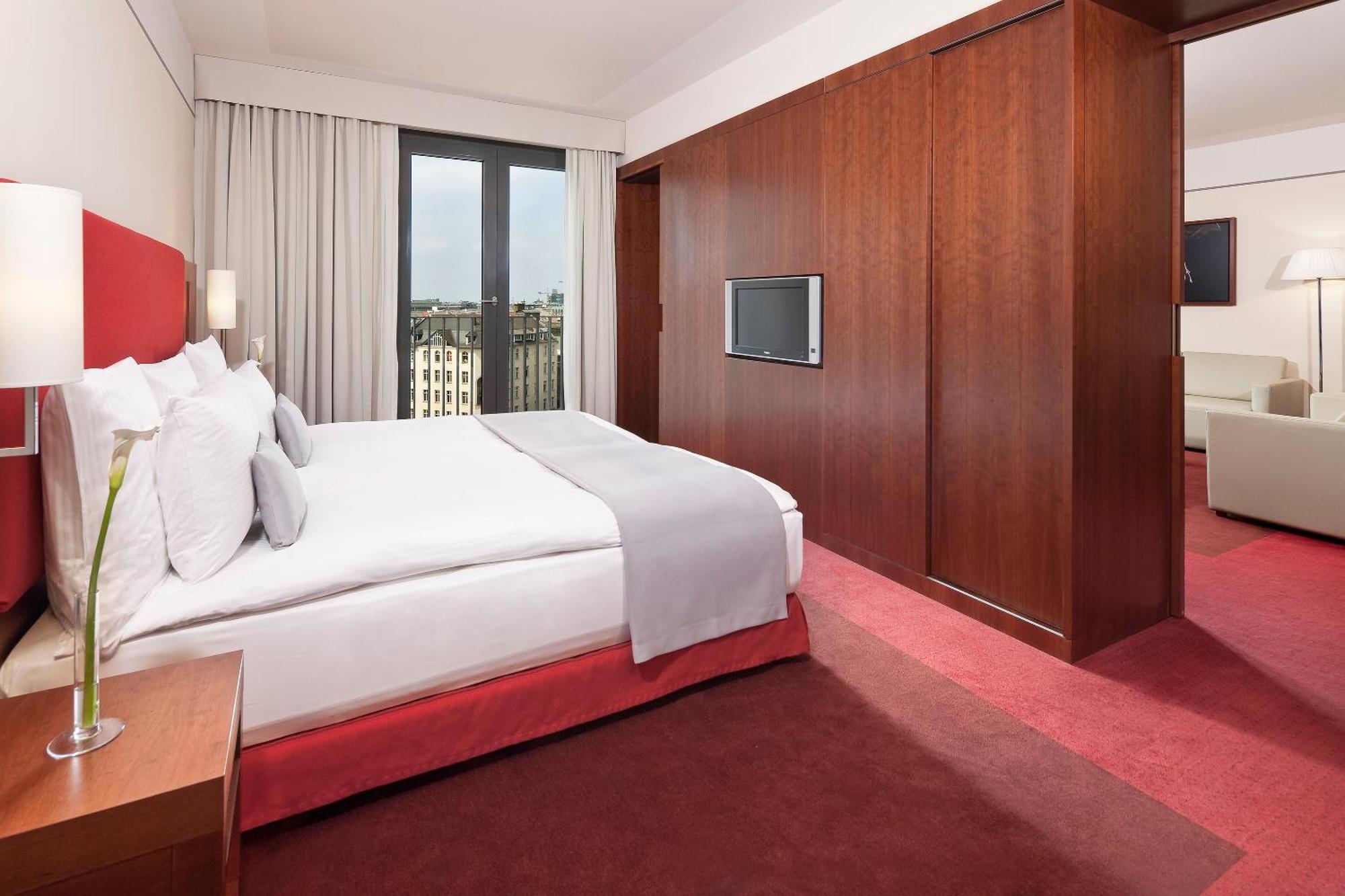 Hotel Meliá Berlino Esterno foto