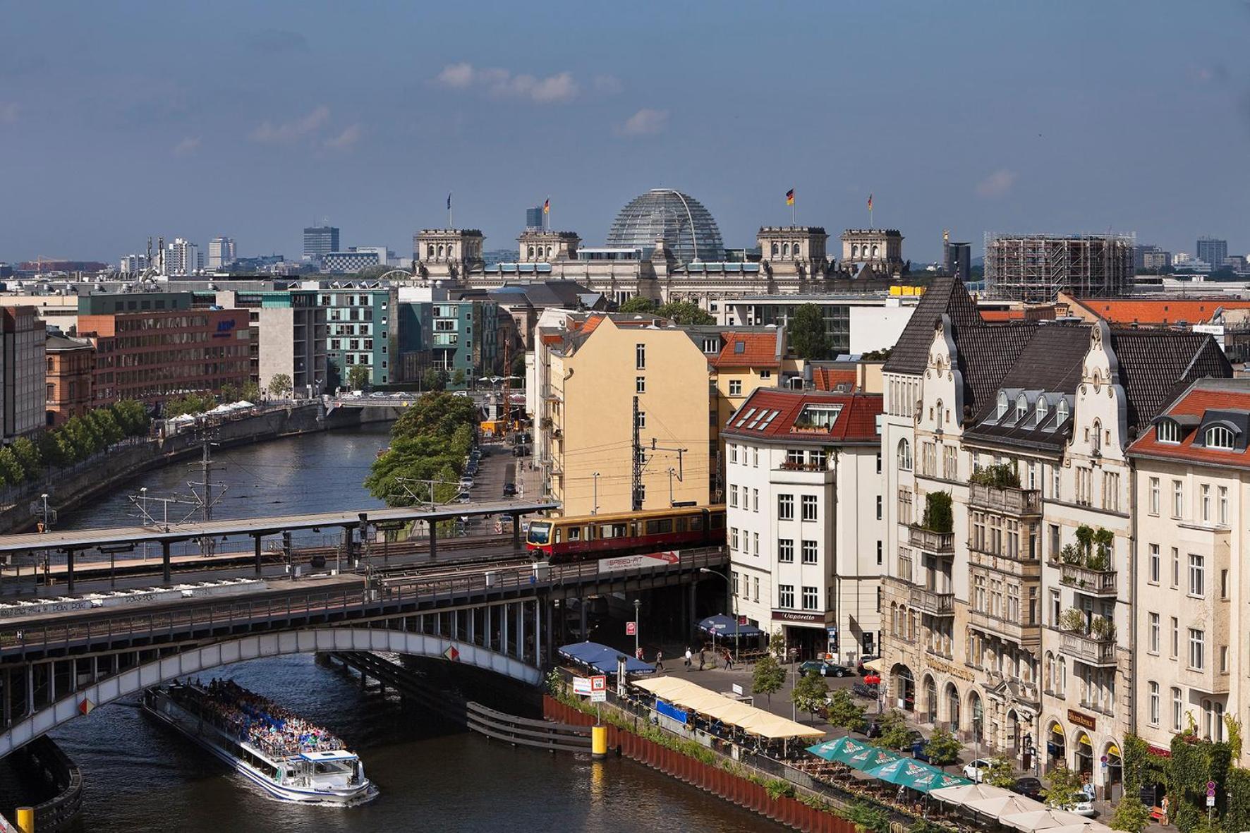Hotel Meliá Berlino Esterno foto
