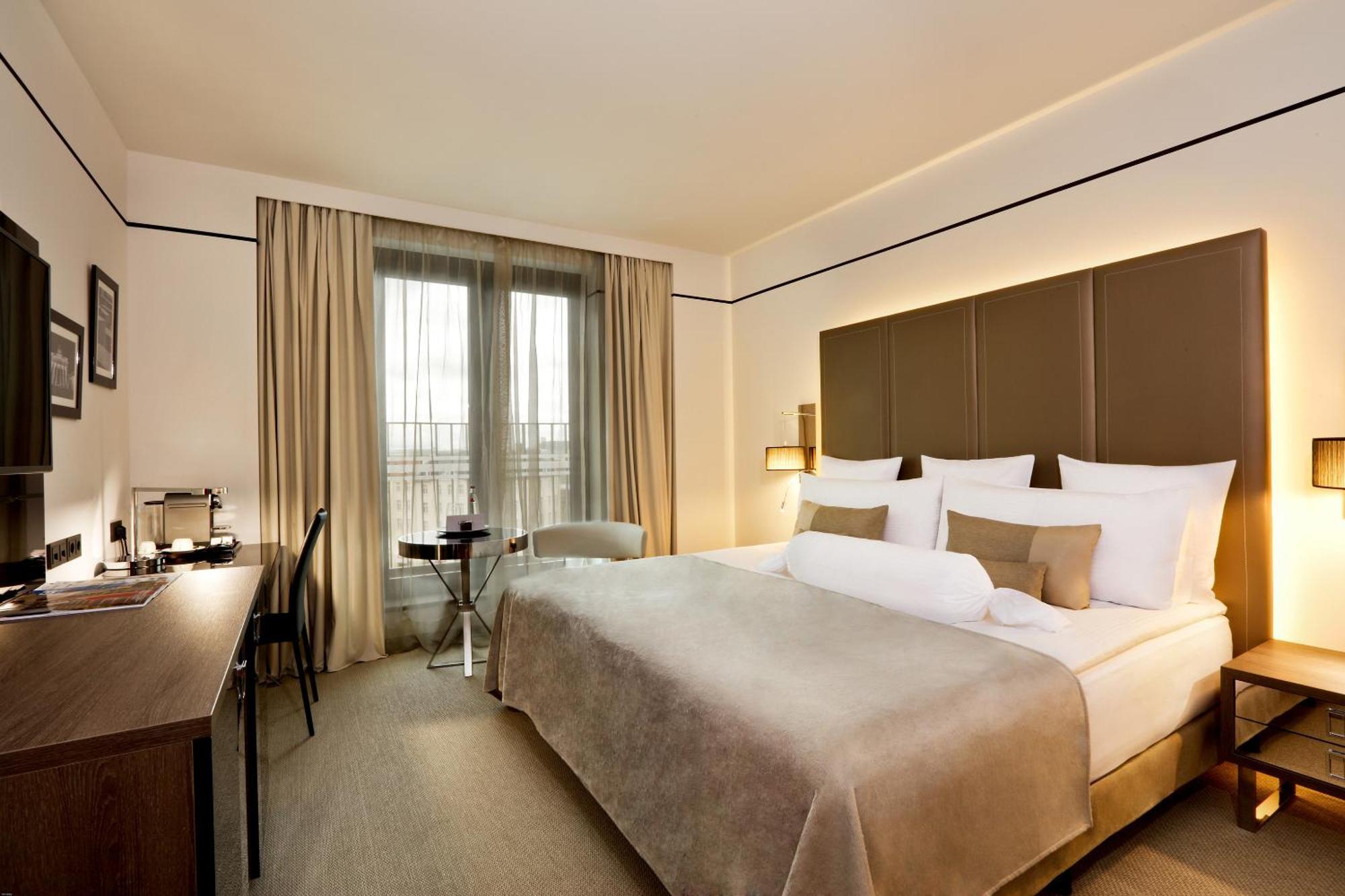 Hotel Meliá Berlino Esterno foto