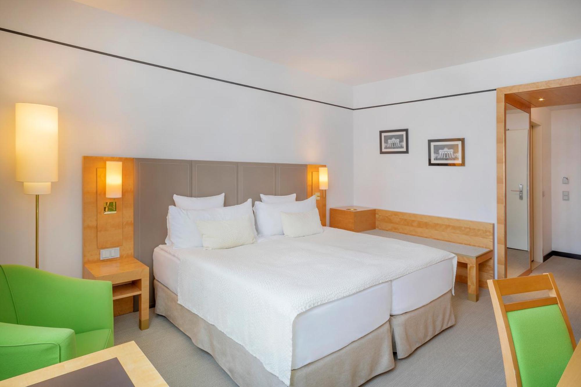 Hotel Meliá Berlino Esterno foto